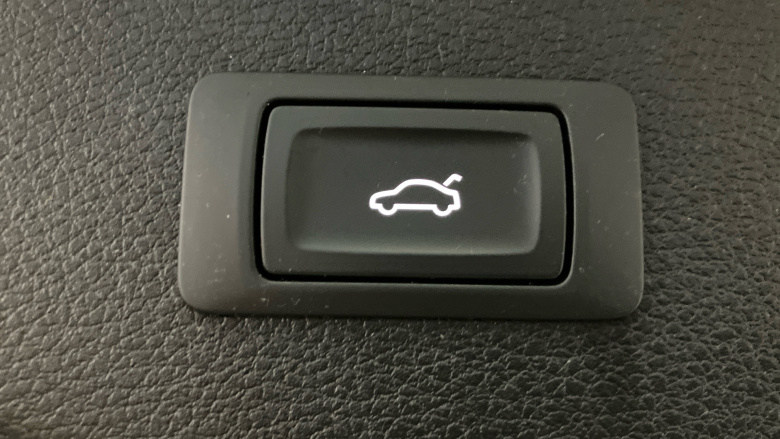 Audi Q5 40 TDI Quattro S Line 5dr S Tronic Diesel Estate